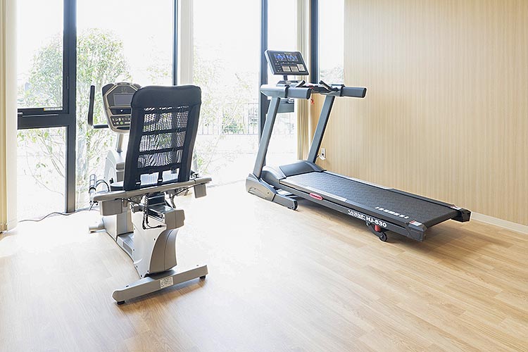 ウォーキング・ランニングマシン、エアロバイク